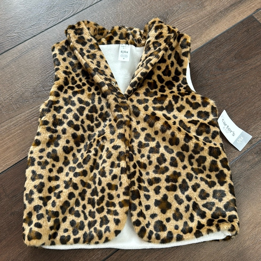 Vest for girls size 6/6x animal print